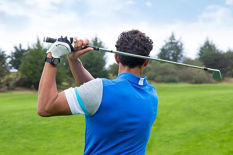 4 lựa chọn sáng giá khi mua đồng hồ Garmin chơi golf trong năm 2021 1