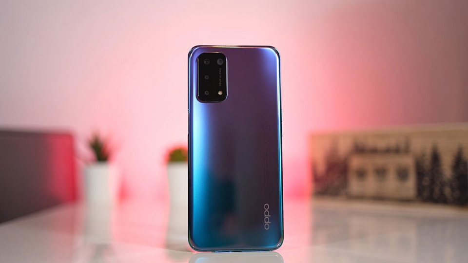 Mặt sau của OPPO A54 5G