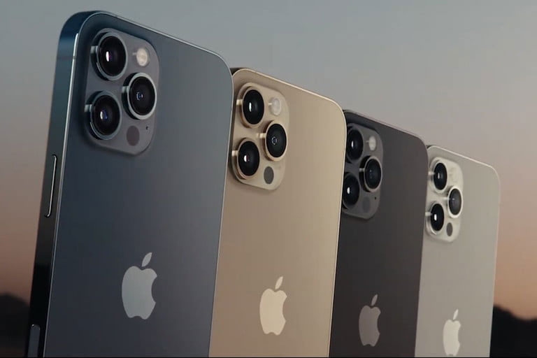 Ống kính tiềm vọng trên iPhone 13