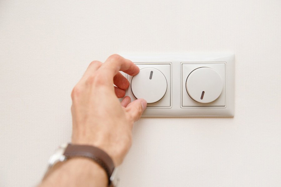 Dimmer cho đèn chiếu sáng