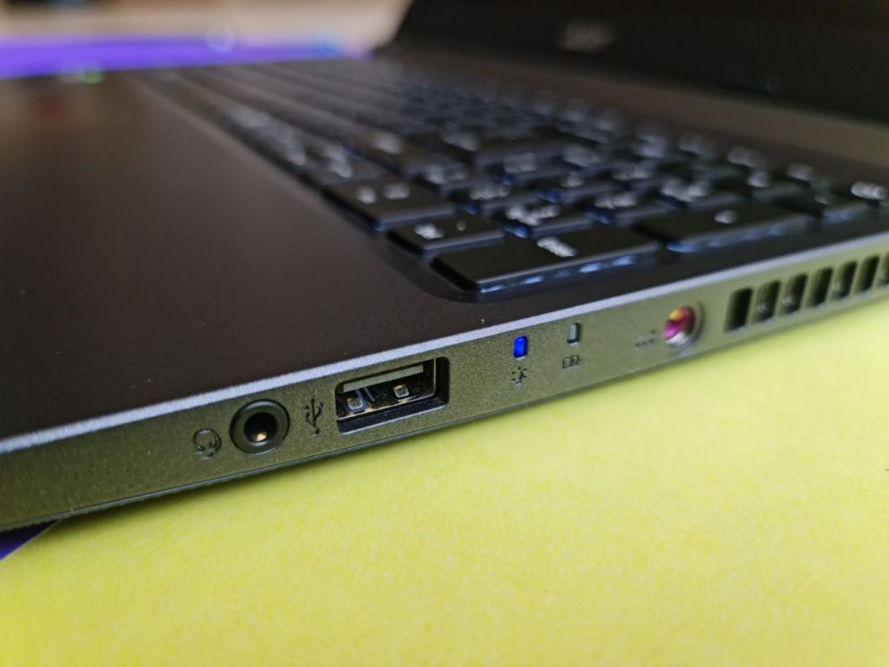 Đánh giá Acer Aspire Gaming A715 42G R4ST