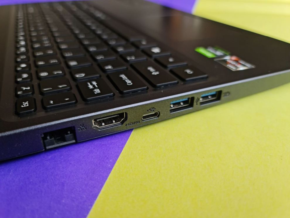 Đánh giá Acer Aspire Gaming A715 42G R4ST