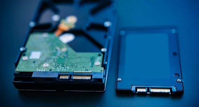 Ổ cứng HDD và SSD