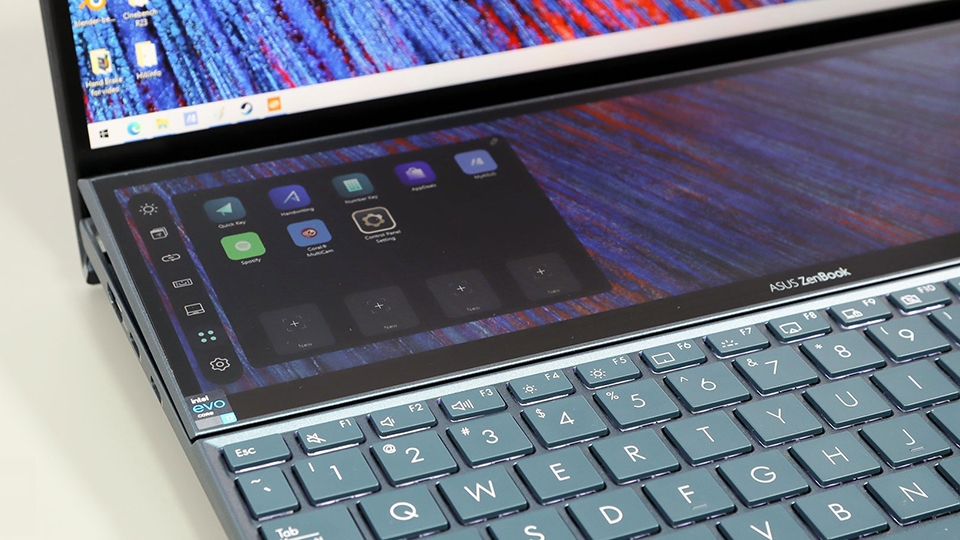 Trên tay Asus ZenBook UX482 Duo: Laptop 2 màn hình đã trở lại