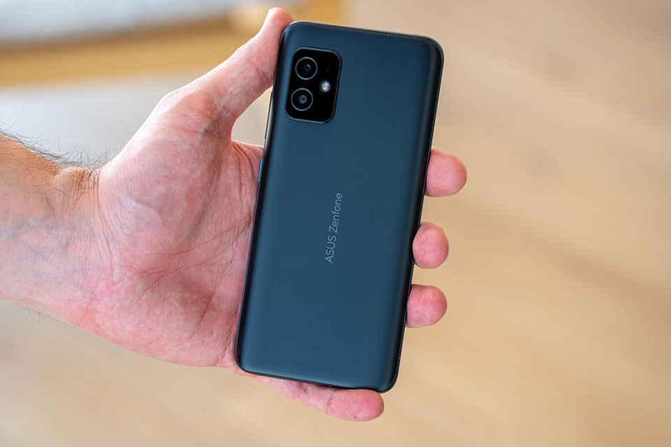 Asus Zenfone 8 (ảnh 2) Asus Zenfone 8 (ảnh 2)