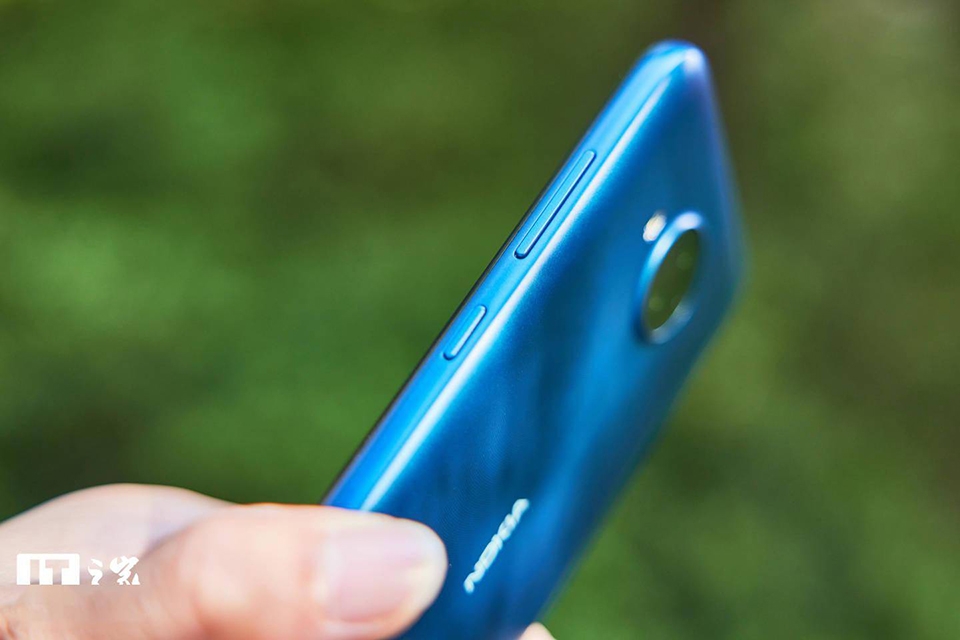 Nokia C20 Plus có độ mỏng tốt