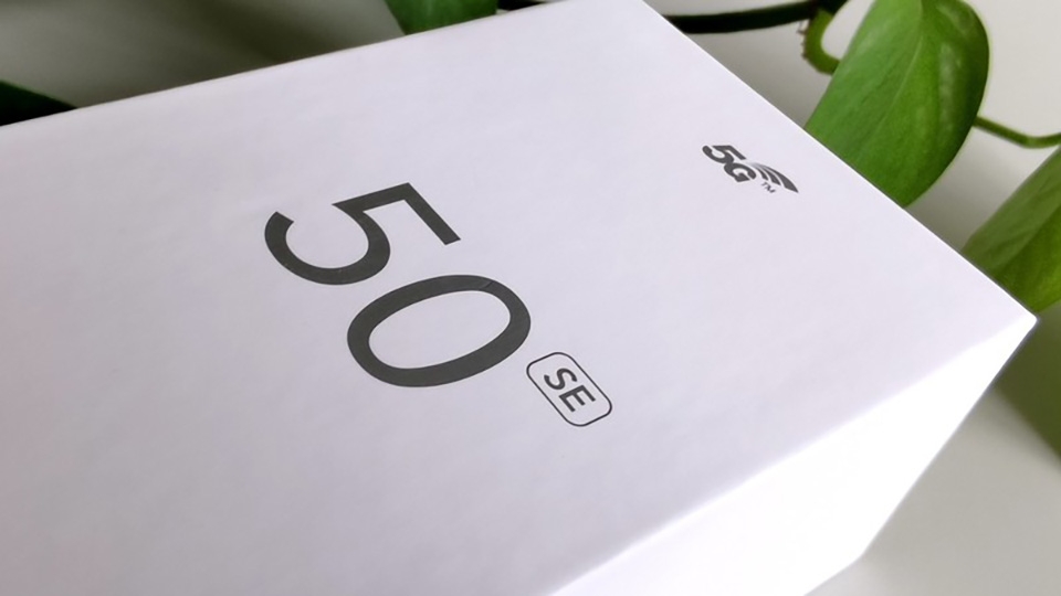 Trên tay Honor 50 SE (ảnh 3)