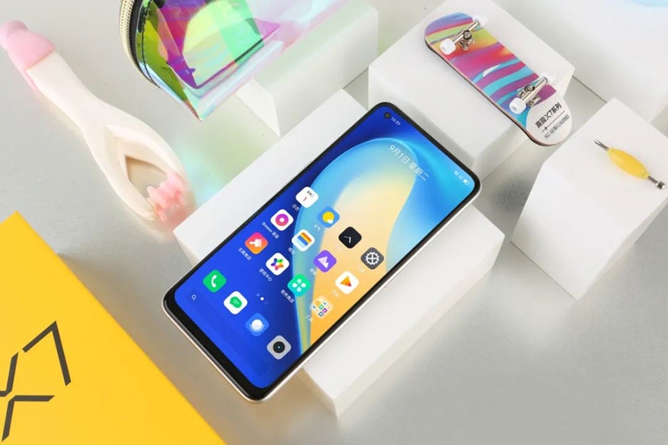 Realme X7