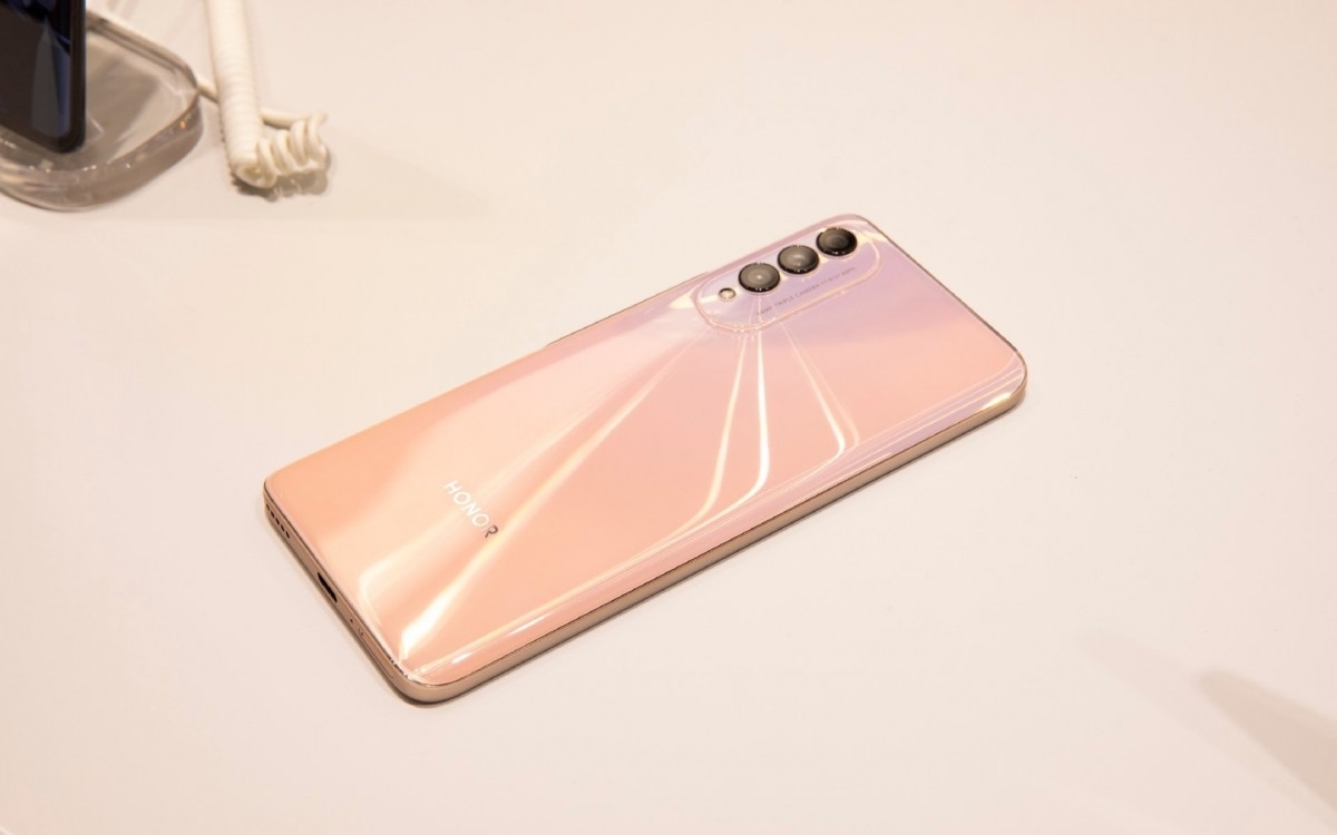 Honor X20 SE lộ diện hoàn toàn với loạt ảnh trên tay