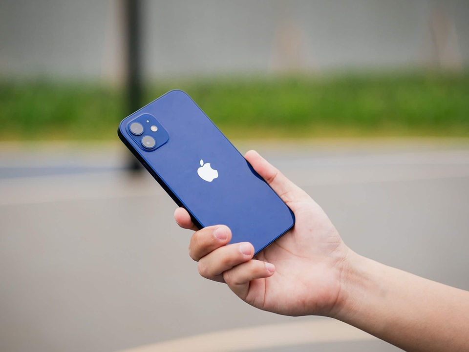 Nên mua iPhone 12 hay chờ iPhone 13 (ảnh 2)
