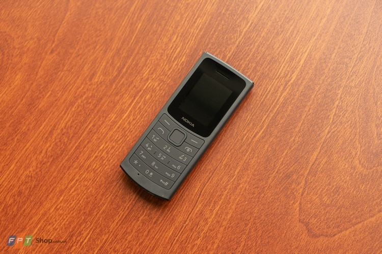 Trên tay Nokia 110 DS 4G (6)