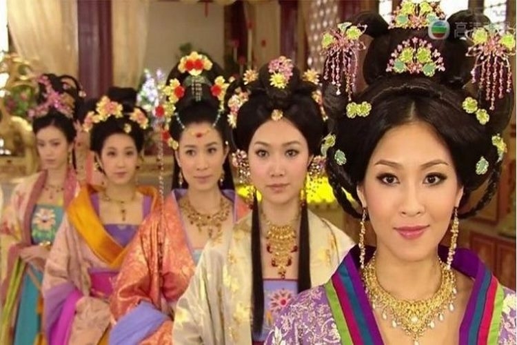 Cung Tâm Kế (2009)