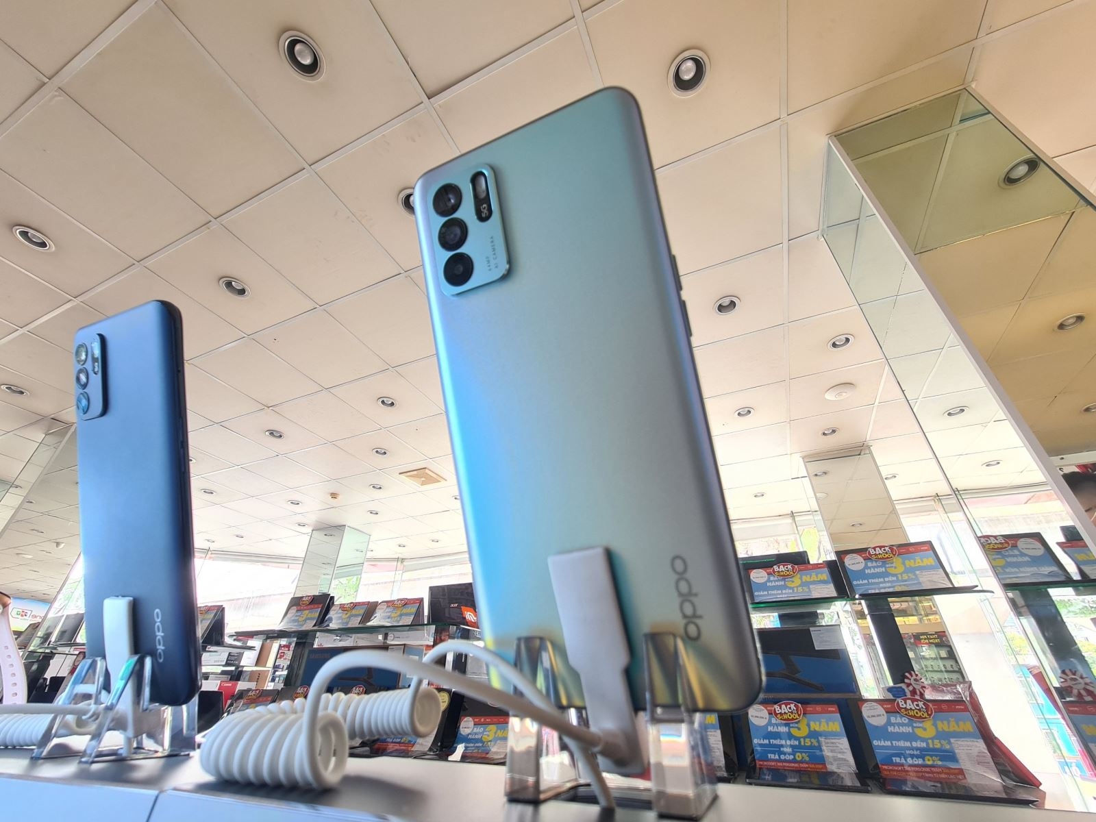 Trải nghiệm trước OPPO Reno6 Z tại FPT Shop trên toàn quốc 5