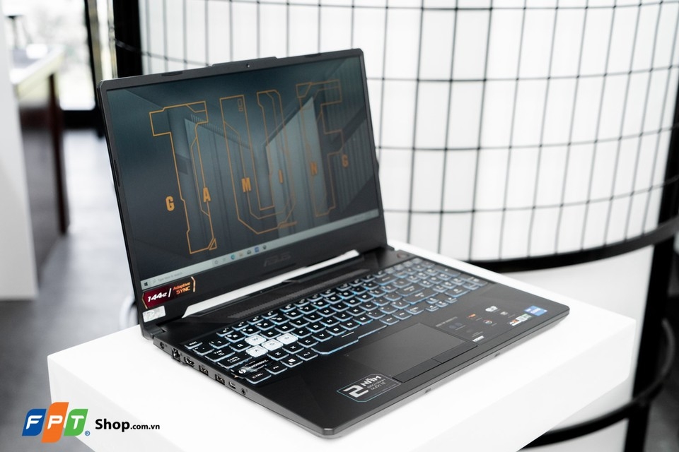 Trên tay ASUS TUF FX506: Laptop gaming RTX 30 series giá rẻ