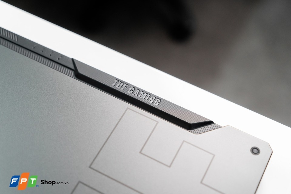 Trên tay ASUS TUF FX506: Laptop gaming RTX 30 series giá rẻ