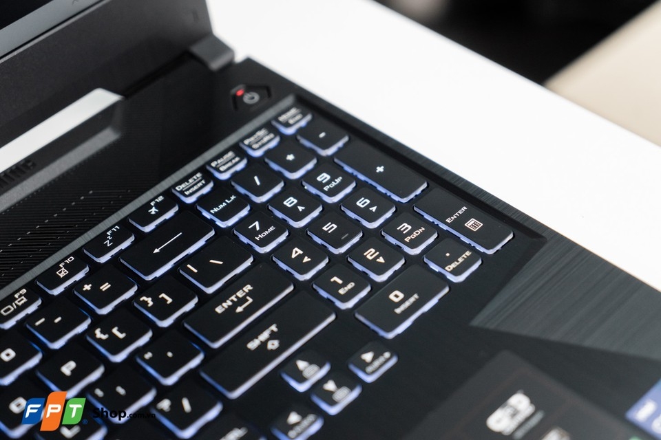 Trên tay ASUS TUF FX506: Laptop gaming RTX 30 series giá rẻ
