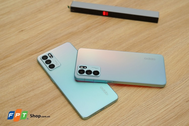 Trên tay OPPO Reno6 5G