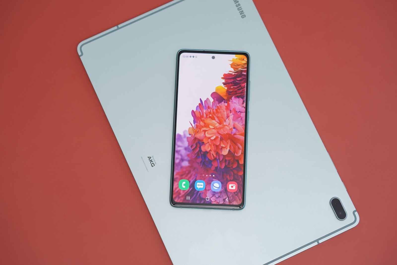 Samsung Galaxy S20 FE – Chiếc smartphone không đối thủ ở tầm giá 12 triệu đồng 15