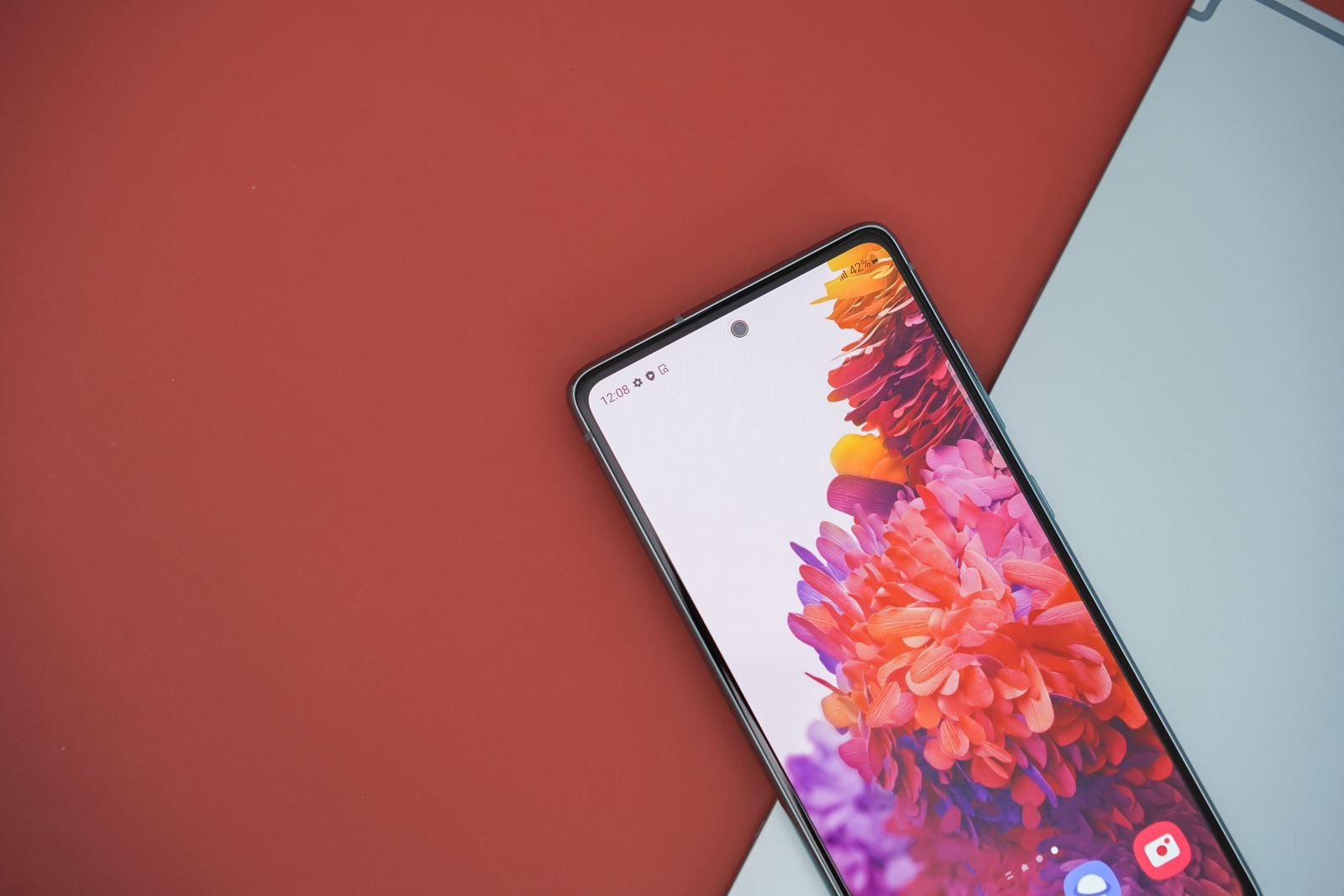 Samsung Galaxy S20 FE – Chiếc smartphone không đối thủ ở tầm giá 12 triệu đồng 12