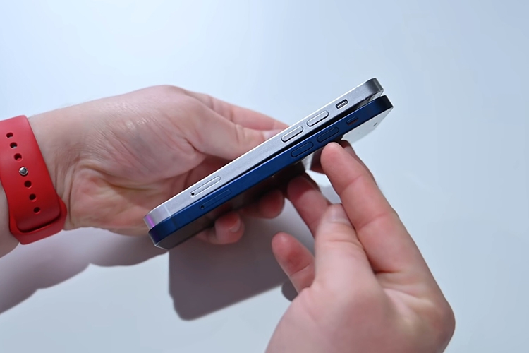 So sánh thiết kế iPhone 13 mini và iPhone 12 mini