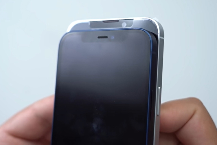 So sánh thiết kế iPhone 13 mini và iPhone 12 mini