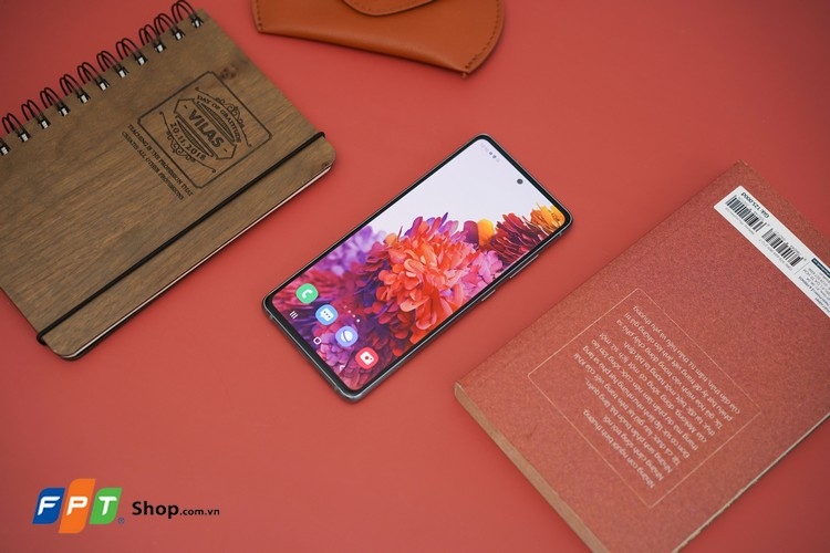 Cảm nhận Samsung Galaxy S20 FE sau thời gian trải nghiệm thực tế