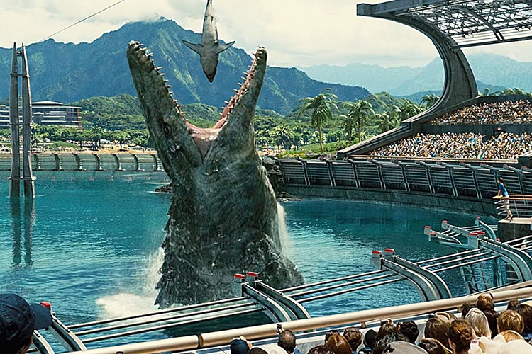 Jurassic World (2015)