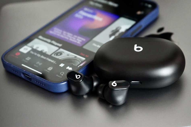 5 điều sẽ khiến Beats Studio Buds trở thành mẫu tai nghe True Wireless hot nhất thời gian tới 6
