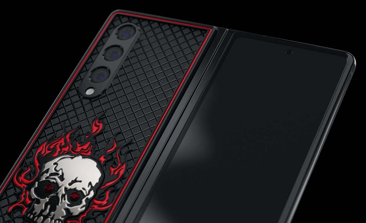 Phiên bản độ mặt lưng Galaxy Z Fold3