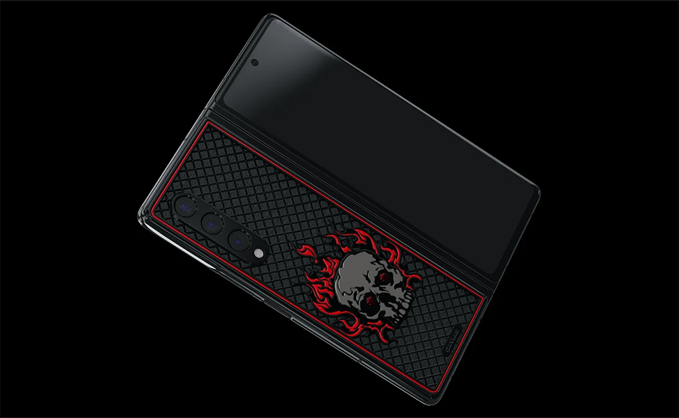 Phiên bản độ mặt lưng Galaxy Z Fold3