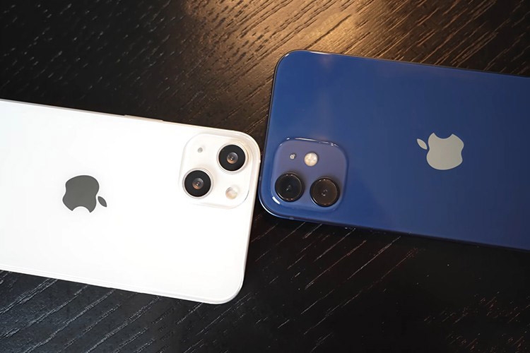 So sánh kích thước iPhone 13 và iPhone 12