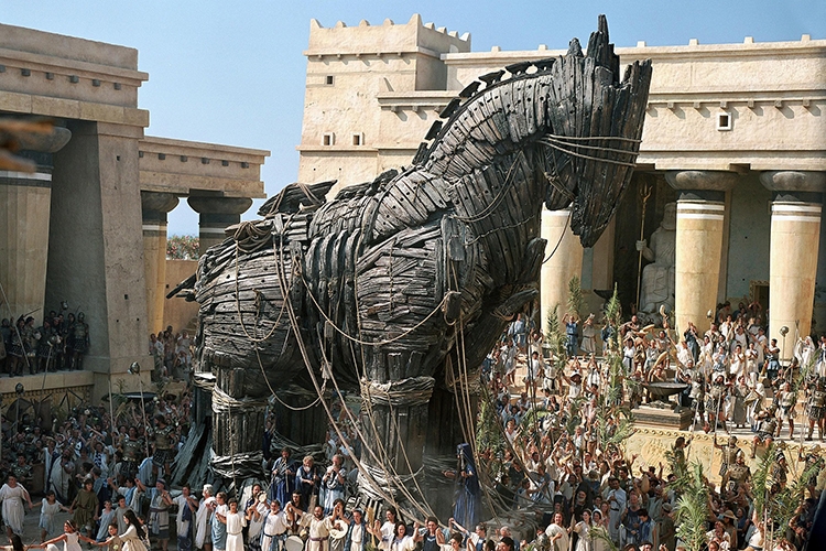 Troy (2004)