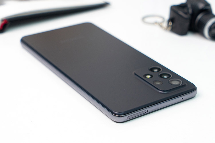 Hệ thống camera Galaxy A72