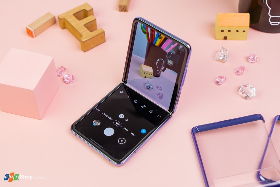 Nhìn lại dòng smartphone gập Samsung: Từ thách thức cho đến sự thành công rực rỡ