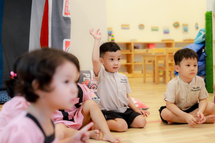 Game học tiếng Anh giúp các bạn nhỏ ghi nhớ kiến thức hiệu quả.
