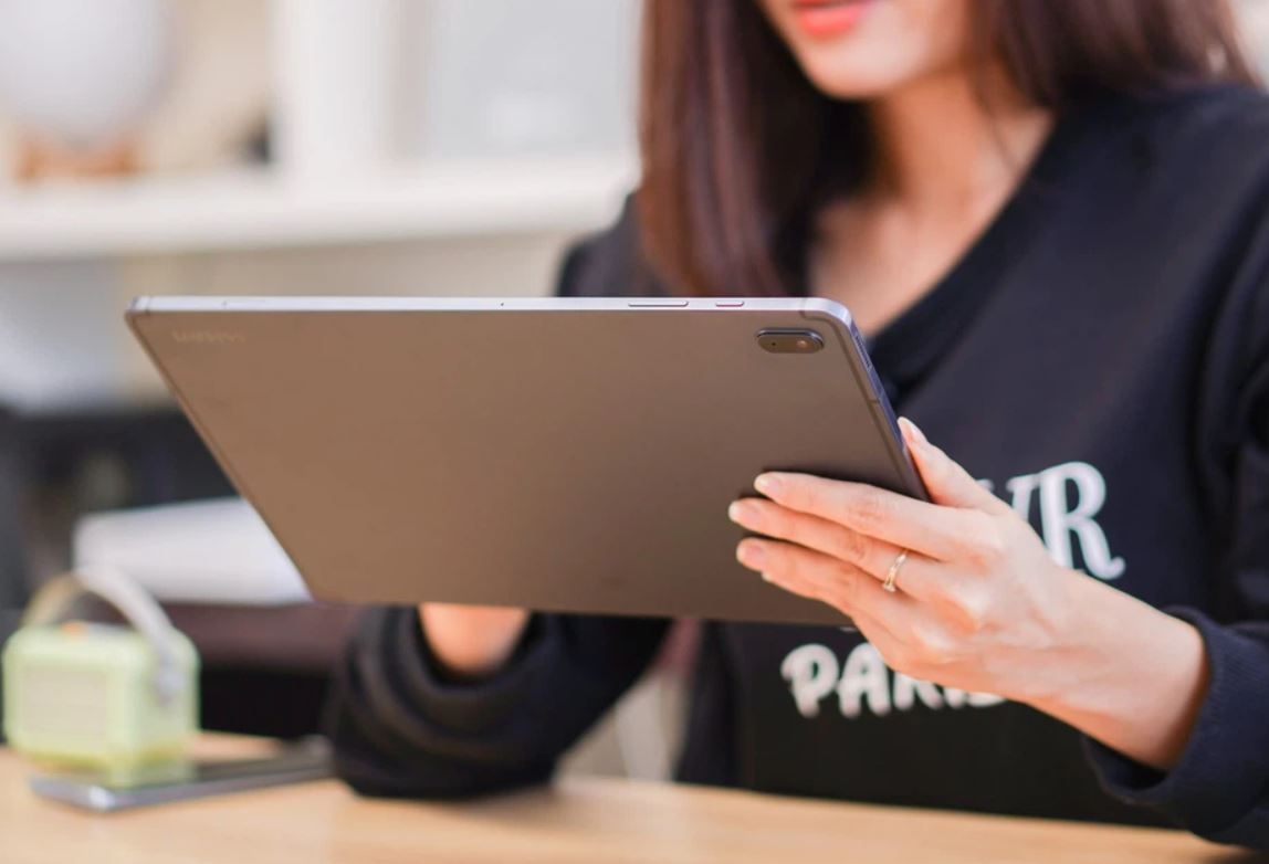 Samsung Galaxy Tab S7 FE: Món hời lớn để học tập, làm việc và giải trí mùa dịch 5