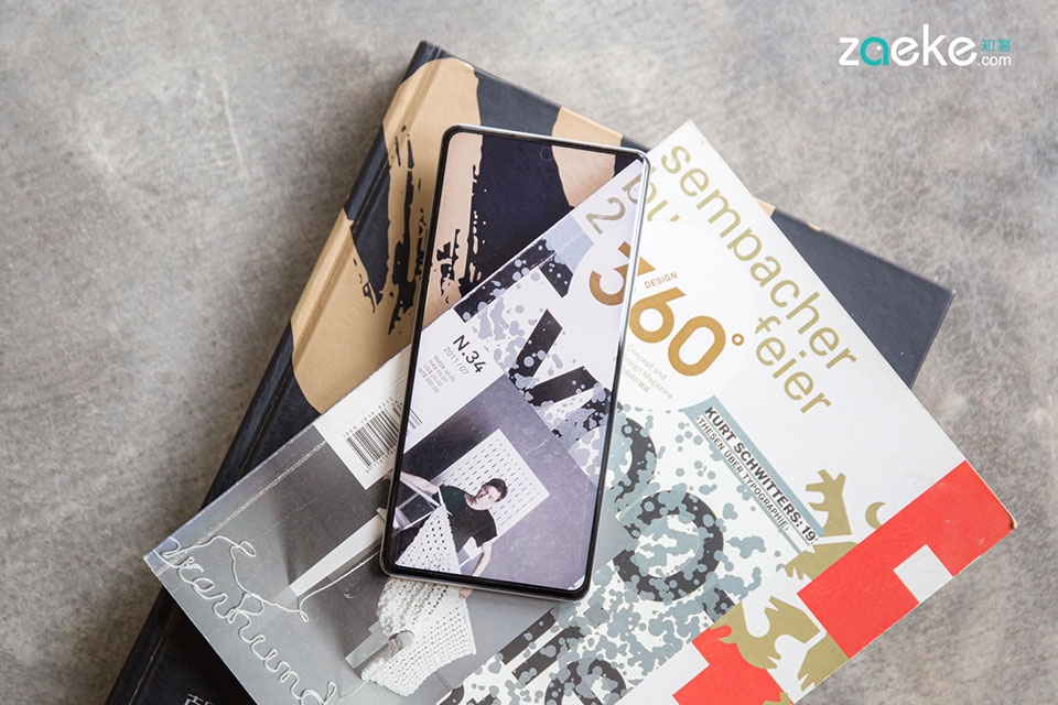 Xiaomi Mi Mix 4 có 3 tùy chọn màu sắc