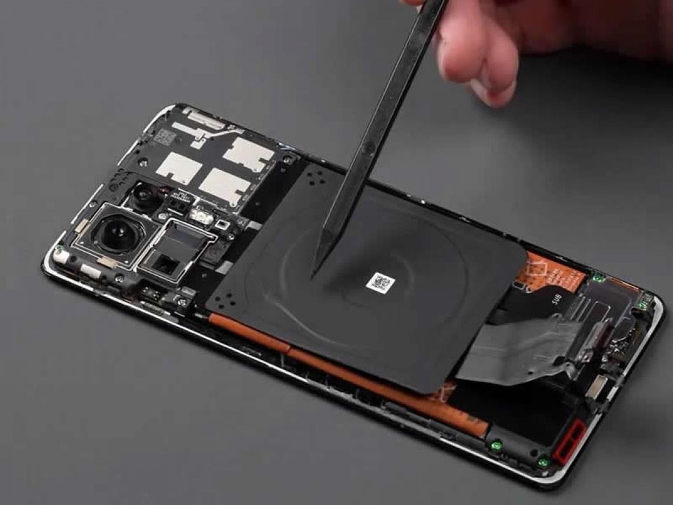 Mổ bụng Xiaomi Mi MIX 4 (ảnh 2)
