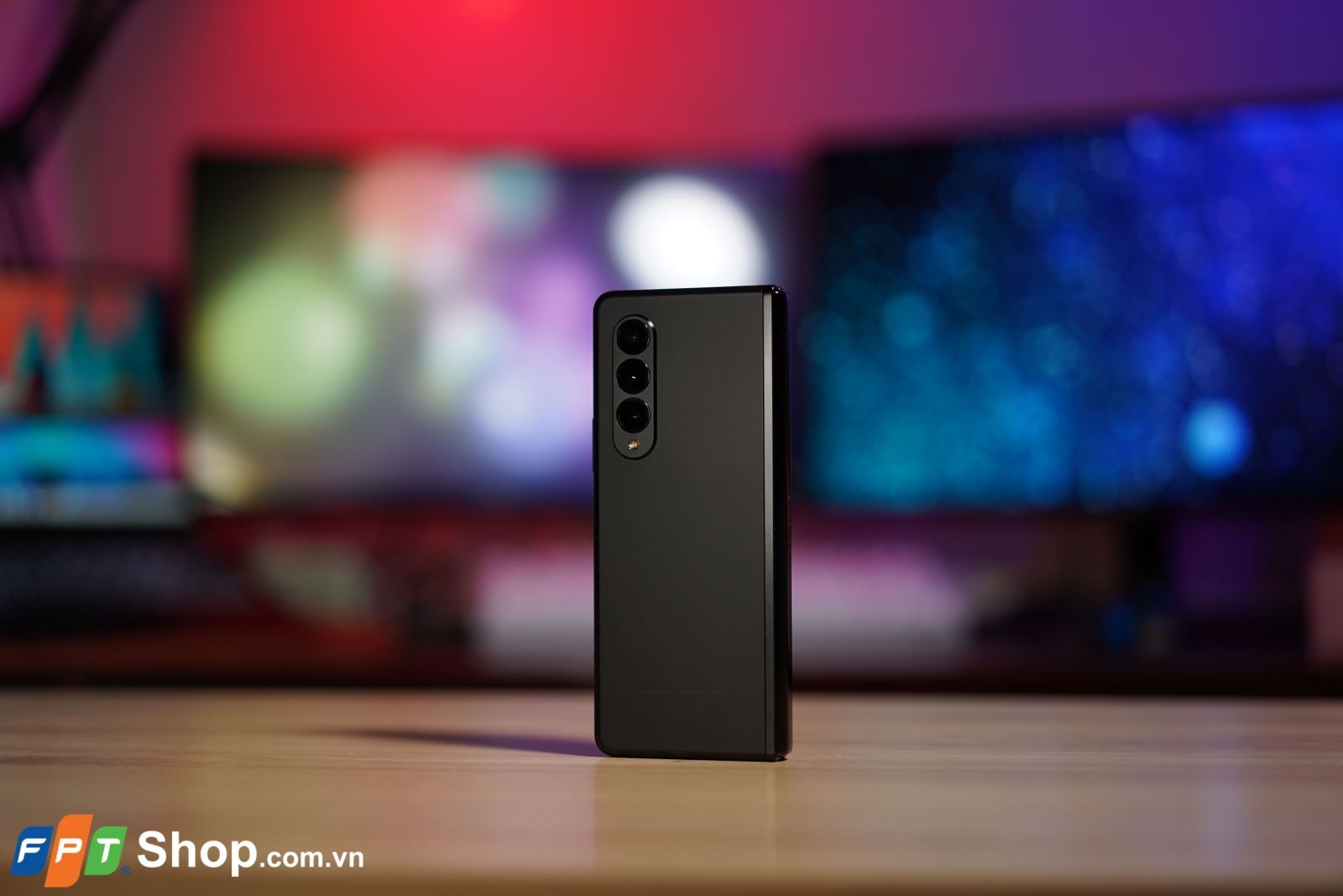 Samsung Galaxy Z Fold3 5G ra mắt