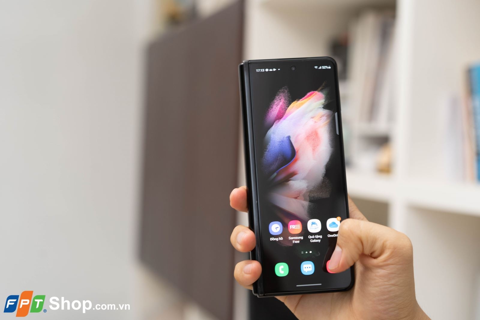 Trên tay Samsung Galaxy Z Fold3 5G: Trải nghiệm màn hình hoàn hảo
