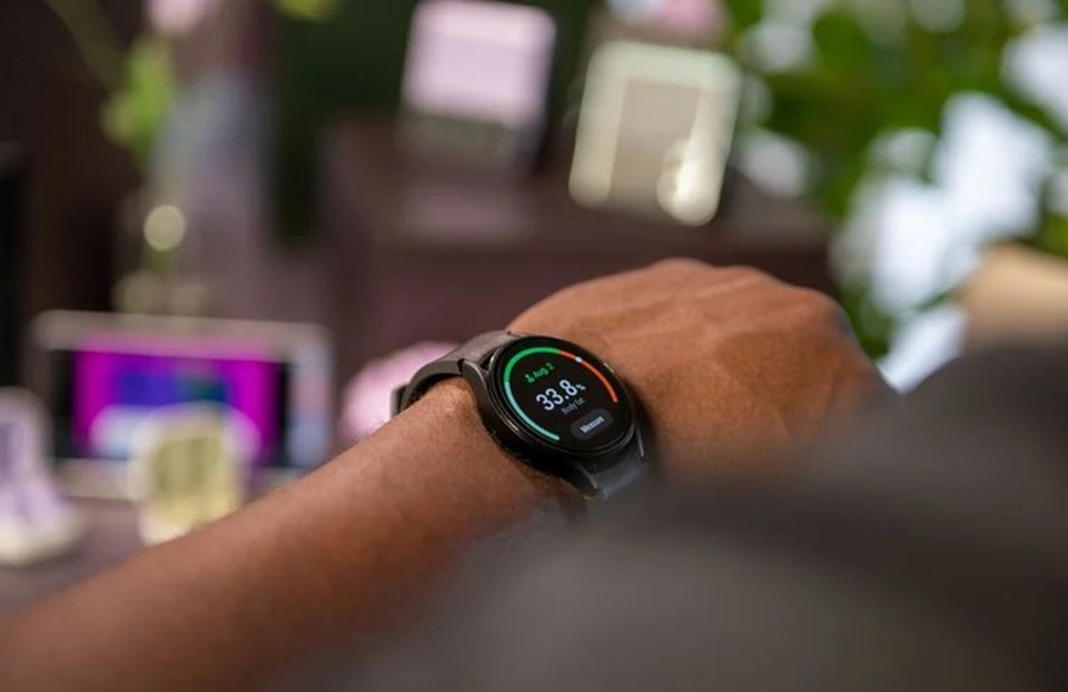 Samsung Galaxy Watch 4 Classic có mặt đồng hồ tròn