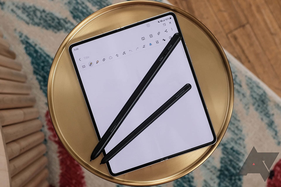 S Pen Fold Edition và S Pen Pro S Pen Fold Edition và S Pen Pro