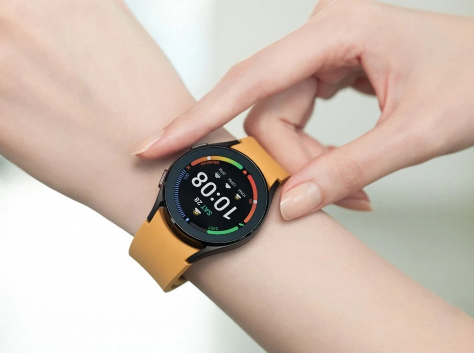 So sánh Galaxy Watch 4 và Galaxy Watch 4 (ảnh 4)