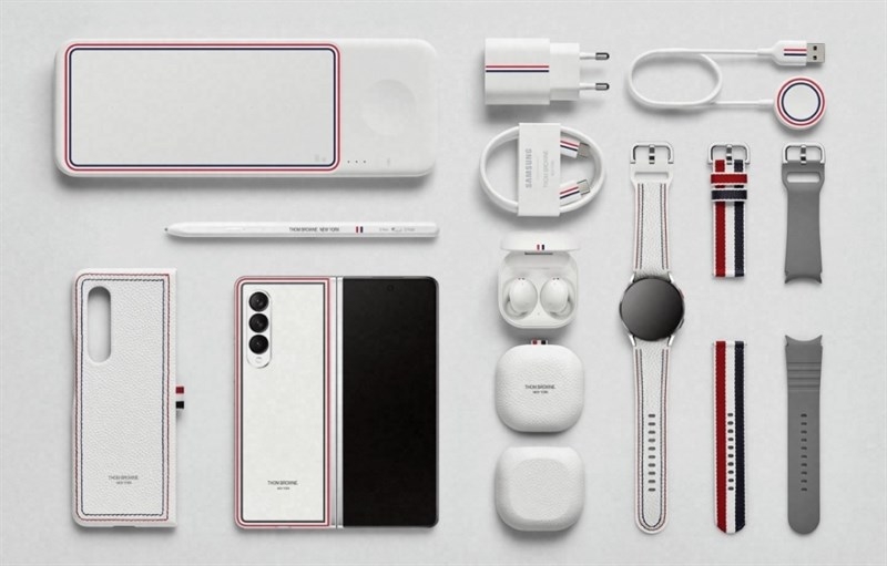 Galaxy Z phiên bản Thom Browne