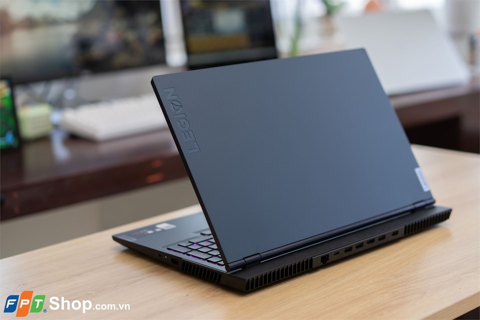 Đánh giá Lenovo Legion 5 15ACH6 (2021)