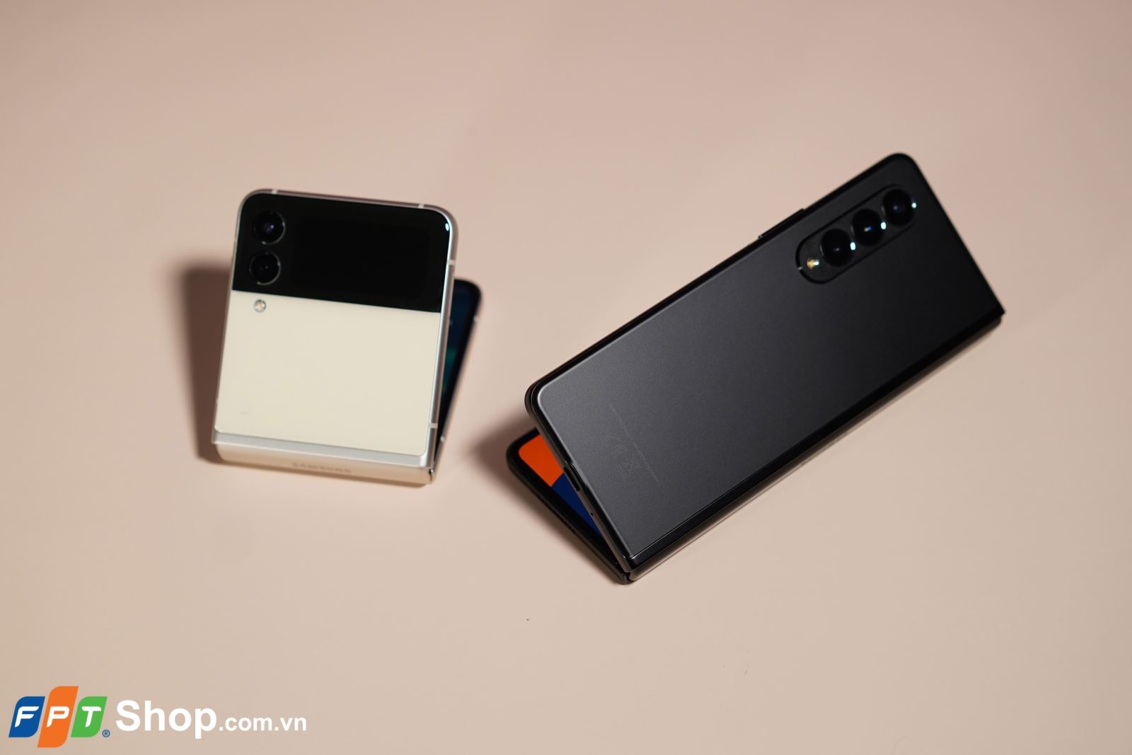 Galaxy Z Fold 3 và Z Flip 3 quá "hot", đơn đặt trước đạt kỷ lục