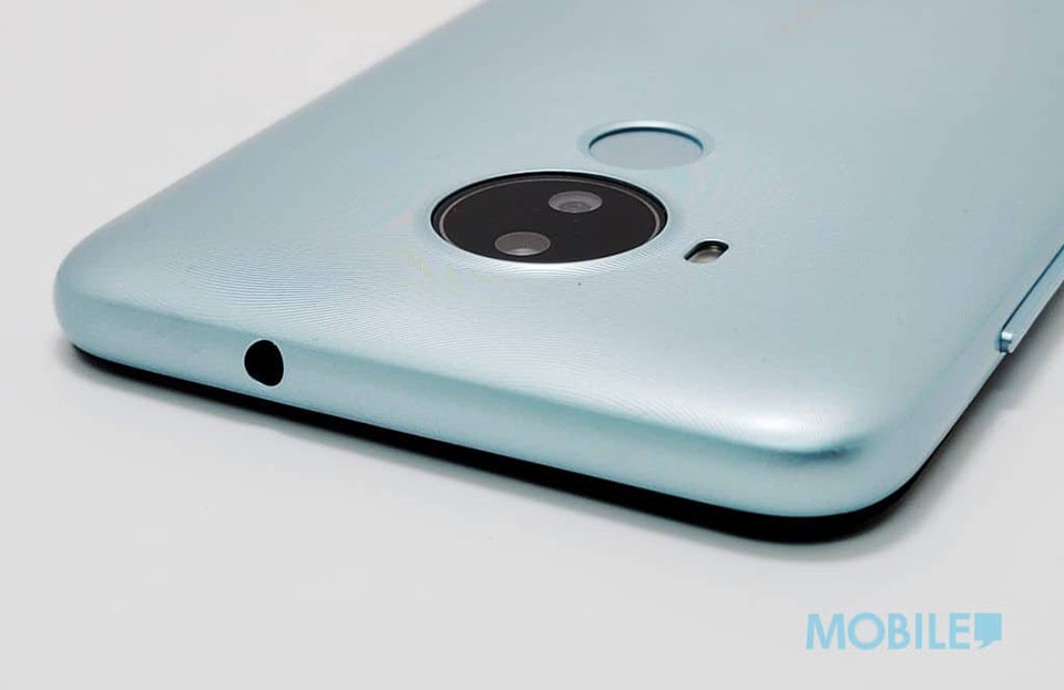 Cạnh trên Nokia C30 Cạnh trên Nokia C30