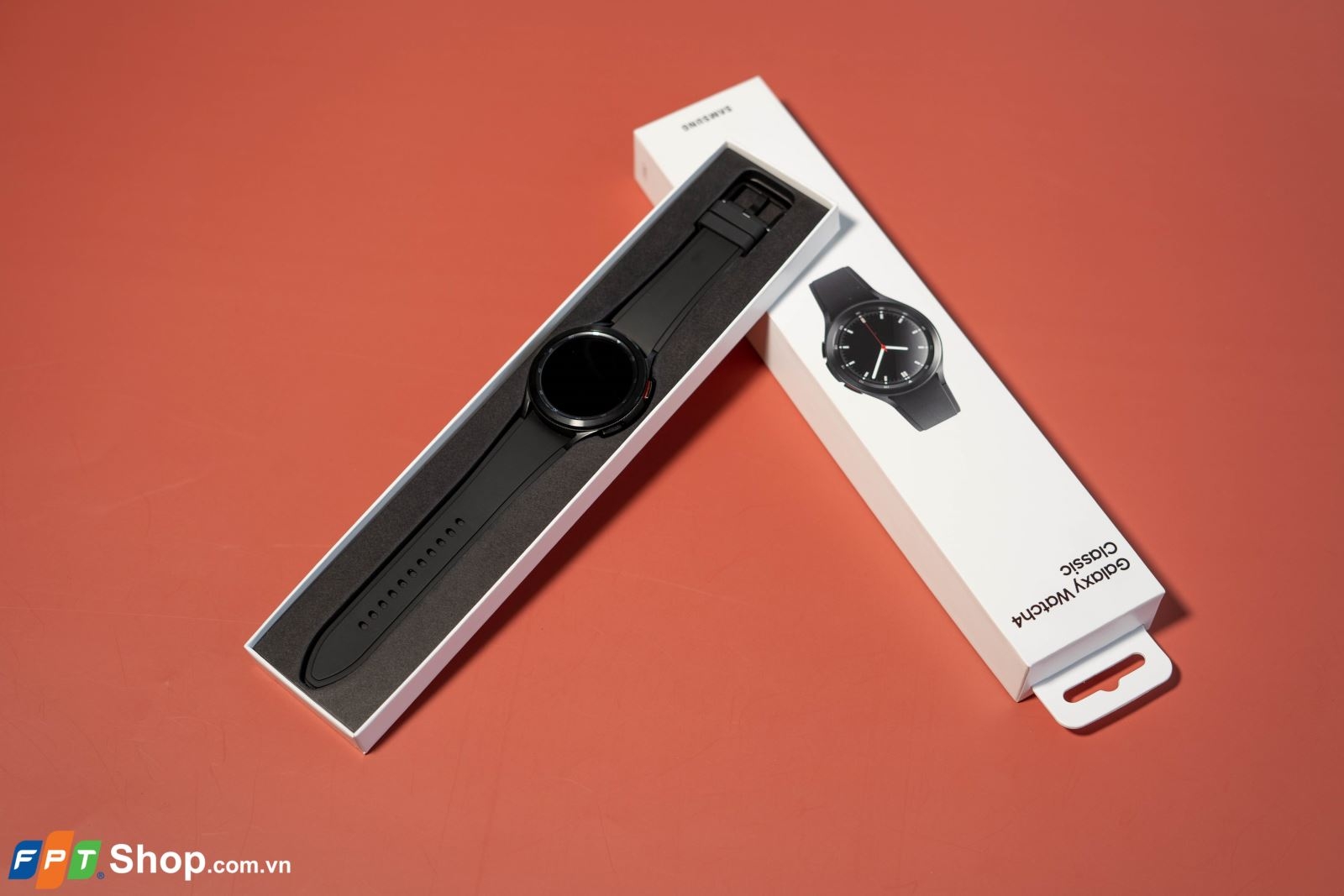 Mở hộp và đánh giá nhanh Samsung Galaxy Watch 4 Classic