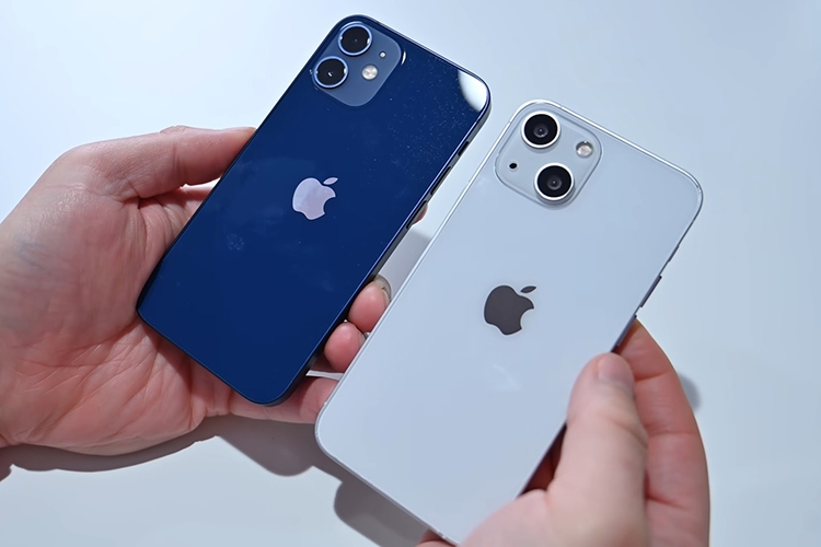 Trên tay iPhone 13 mini dummy: Kích cỡ vẫn nhỏ nhưng camera khác lạ 10