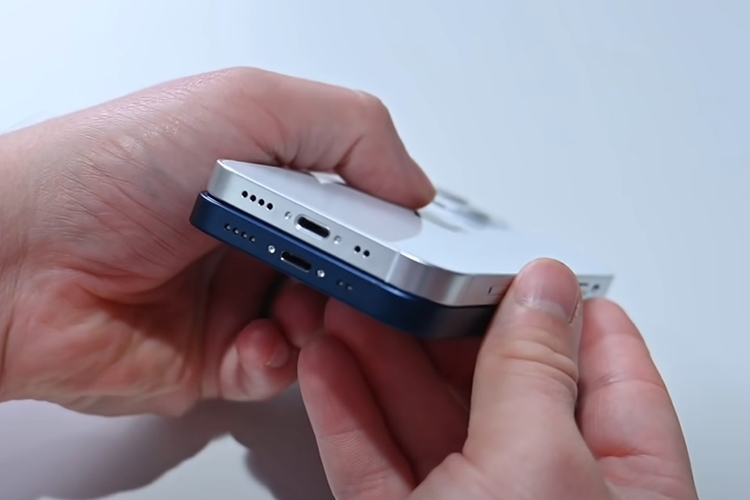 Trên tay iPhone 13 mini dummy: Kích cỡ vẫn nhỏ nhưng camera khác lạ 5